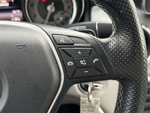 Used 2015 Mercedes-Benz GLA 250 4MATIC image 22