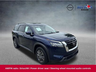 Used 2025 Nissan Pathfinder SV