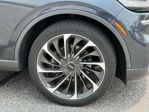 Certified 2022 Lincoln Aviator Reserve w/ Equipment Group 201A image 7