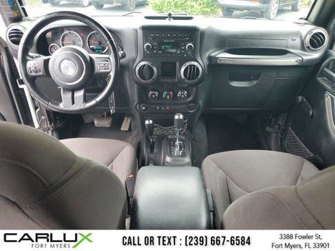 Used 2017 Jeep Wrangler Unlimited Sport w/ Connectivity Group image 15