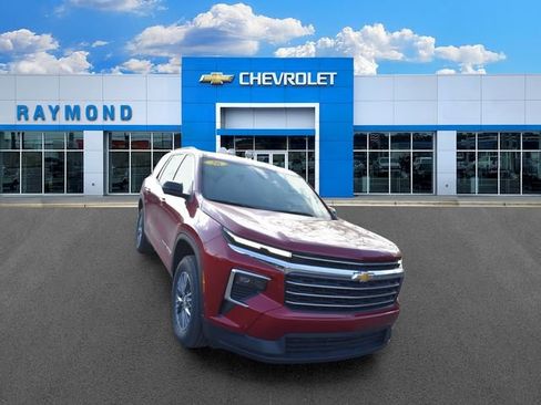 New 2026 Chevrolet Traverse LT w/ Enhanced Driving Package FWD image 10