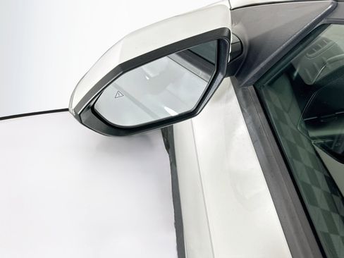 Used 2025 Hyundai Kona SEL FWD image 16