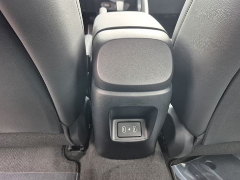 New 2026 Hyundai Elantra SEL Sport FWD image 14