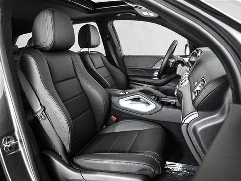 Certified 2026 Mercedes-Benz GLE 450 4MATIC w/ 3rd Row Seat Package image 22