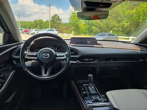 Used 2021 MAZDA CX-30 FWD 2.5 S w/ Premium Package image 14