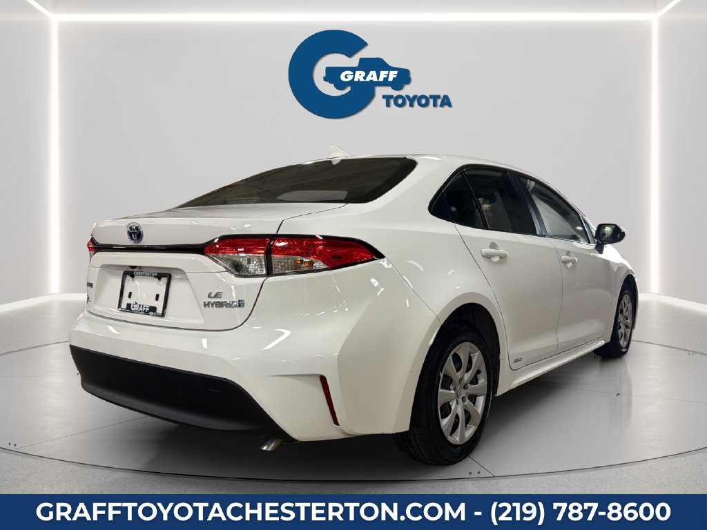 Used 2024 Toyota Corolla LE AWD/4WD image 7