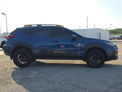 Used 2024 Subaru Crosstrek 2.5i Wilderness w/ Crosstrek Mirror Package AWD/4WD image 6