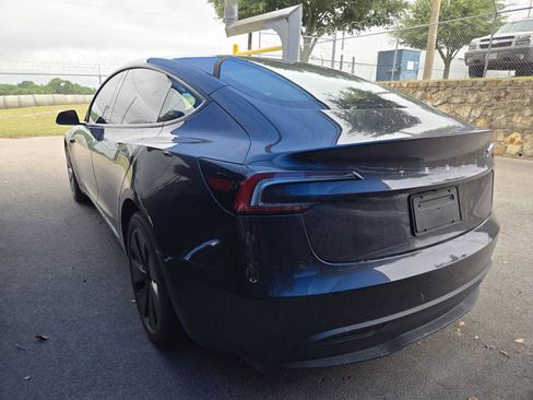 Used 2025 Tesla Model 3 Long Range RWD image 3