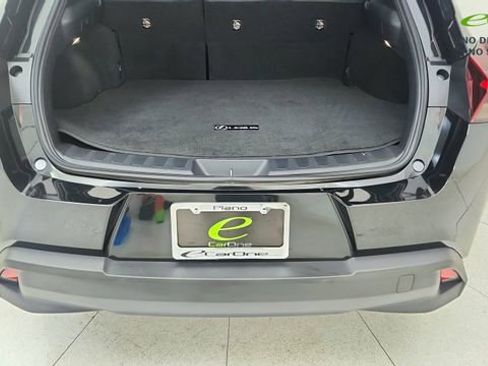 Used 2025 Lexus UX 300h FWD image 14