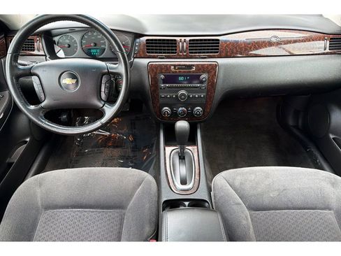Used 2014 Chevrolet Impala Limited LS FWD image 15