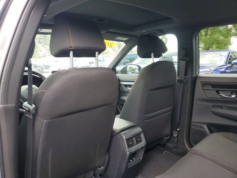 Used 2026 Honda CR-V Sport image 11