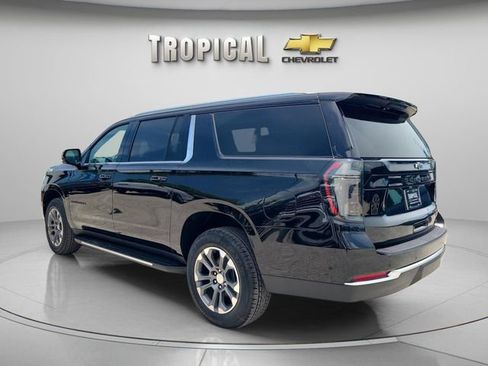 New 2026 Chevrolet Suburban LT w/ Comfort Package RWD image 3