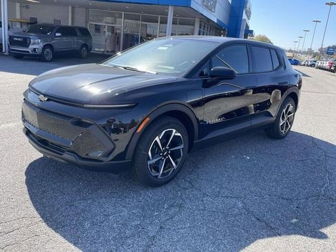 New 2026 Chevrolet Equinox EV LT image 7