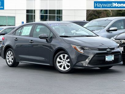 Used 2025 Toyota Corolla LE