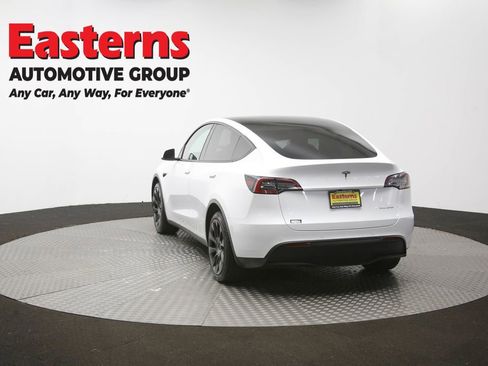 Used 2021 Tesla Model Y Long Range AWD/4WD image 60