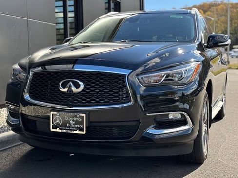 Used 2019 INFINITI QX60 Luxe w/ Essential Package image 32