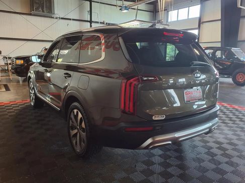 Used 2021 Kia Telluride EX w/ EX Premium Package FWD image 5