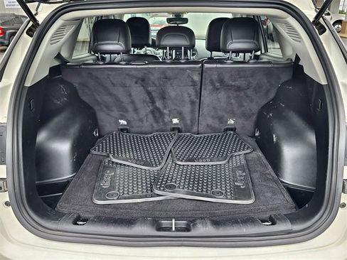 Used 2020 Jeep Compass Latitude image 16