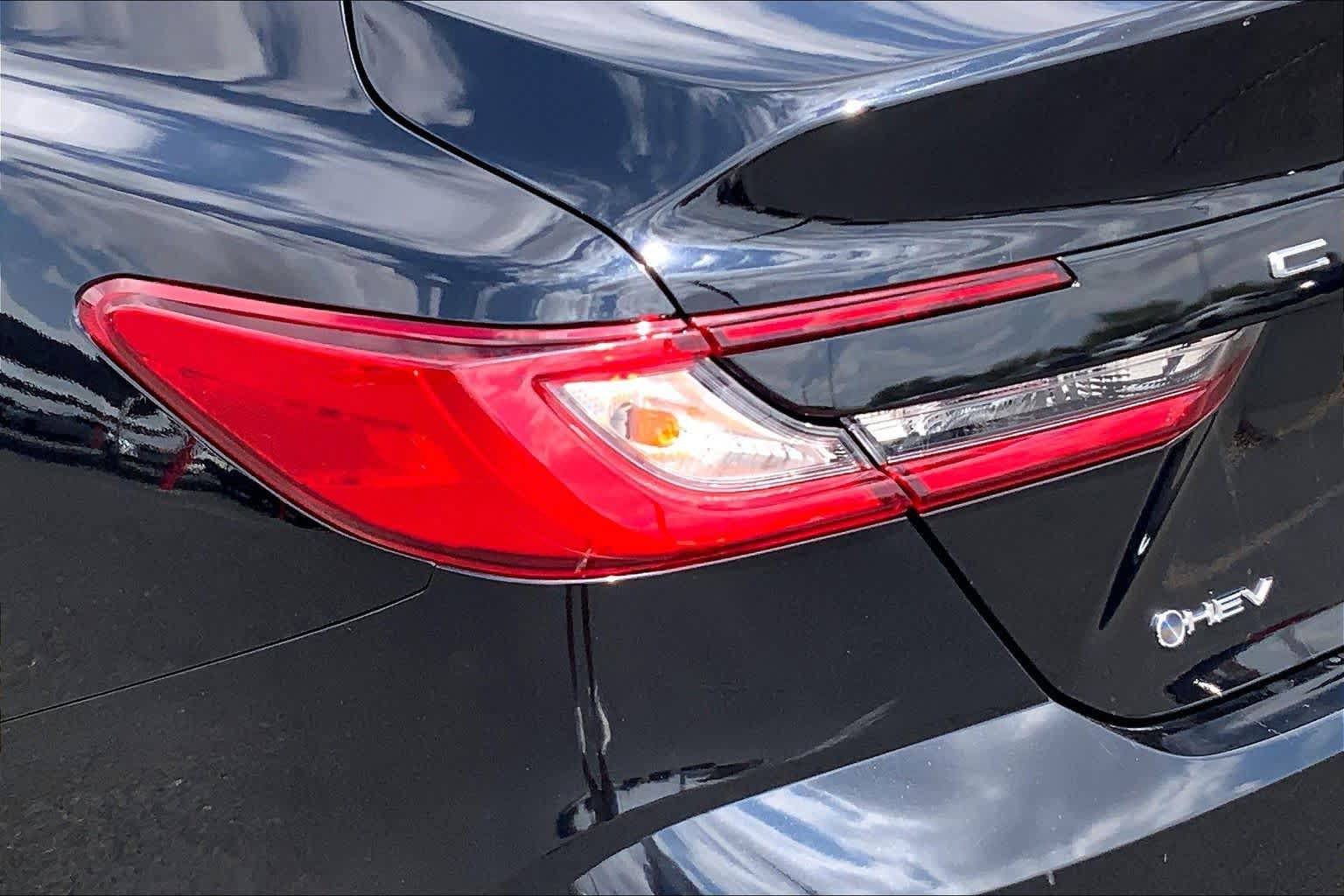 Used 2025 Toyota Camry LE FWD image 29