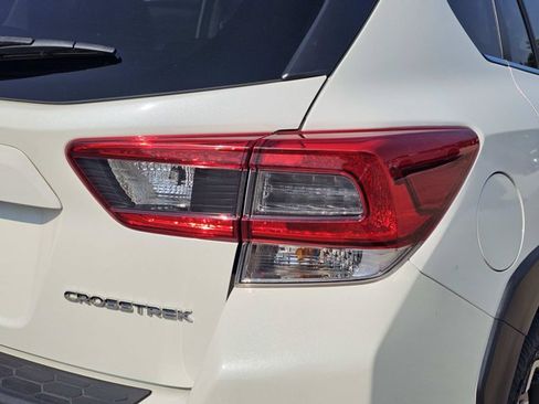 Used 2021 Subaru Crosstrek 2.5i Limited w/ Moonroof Package 2 AWD/4WD image 9