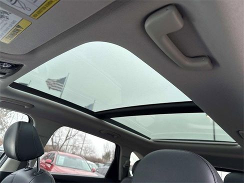 Used 2021 Kia Sorento EX image 16