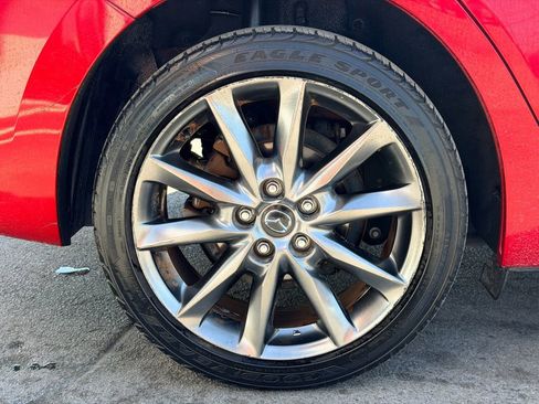 Used 2018 MAZDA MAZDA3 Touring FWD image 27