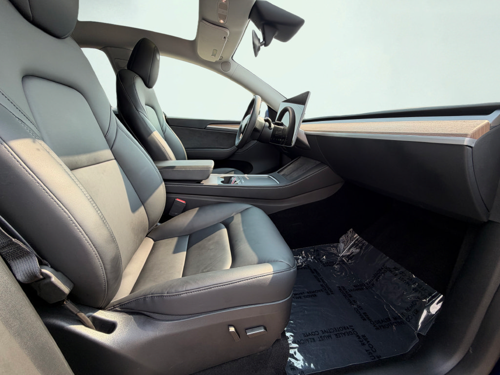 Used 2021 Tesla Model 3 Standard Range Plus RWD image 30