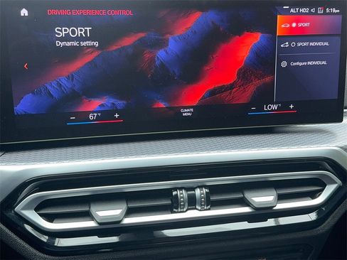 Used 2023 BMW i4 eDrive40 w/ M Sport Package image 31