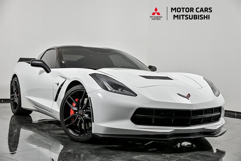 Used 2016 Chevrolet Corvette Stingray Coupe w/ Battery Protection Package RWD image 1