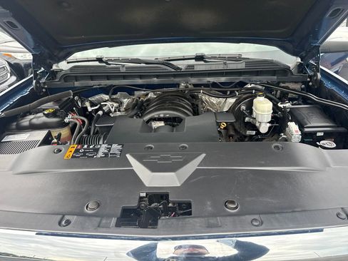 Used 2017 Chevrolet Silverado 1500 High Country AWD/4WD image 45