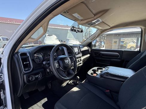 Used 2020 RAM 3500 Tradesman image 12