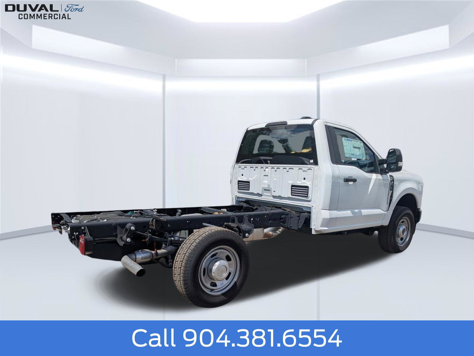 New 2025 Ford F350 XL AWD/4WD image 4