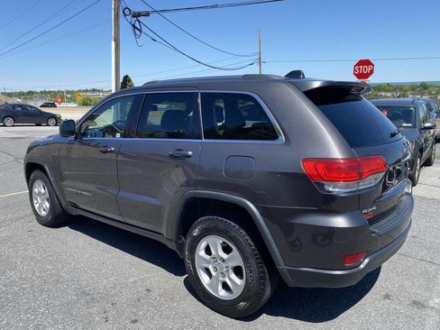 Used 2014 Jeep Grand Cherokee Laredo w/ Quick Order Package 23E AWD/4WD image 8