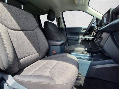 Used 2023 Ford Maverick XLT w/ Black Appearance Package FWD image 19