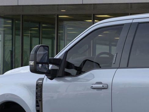 New 2025 Ford F250 Lariat w/ Black Appearance Package image 20