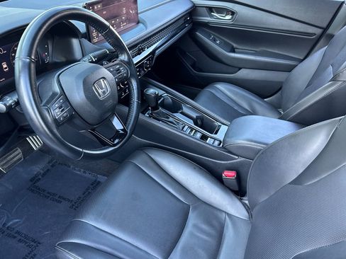 Used 2024 Honda Accord Sport image 4