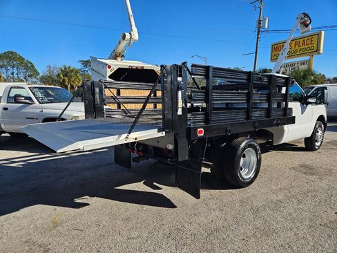 Used 2015 Ford F350 XL image 4