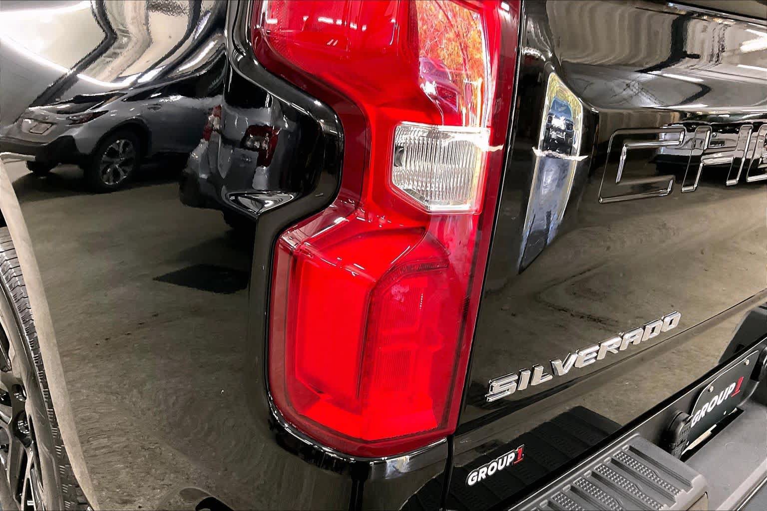 Used 2024 Chevrolet Silverado 1500 RST w/ Convenience Package II AWD/4WD image 28