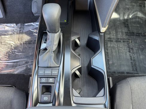 Certified 2025 Toyota Camry LE image 28