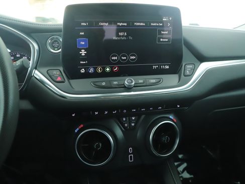 Used 2023 Chevrolet Blazer LT w/ Convenience Package FWD image 19