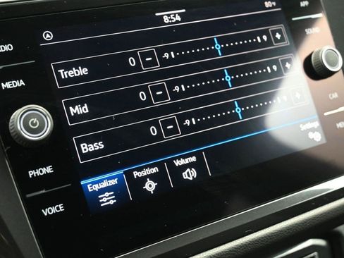Used 2021 Volkswagen Tiguan SE R-Line AWD/4WD image 4