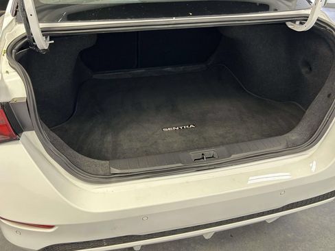 Used 2025 Nissan Sentra SV FWD image 11