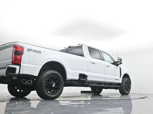 New 2026 Ford F250 Lariat w/ Black Appearance Package AWD/4WD image 46
