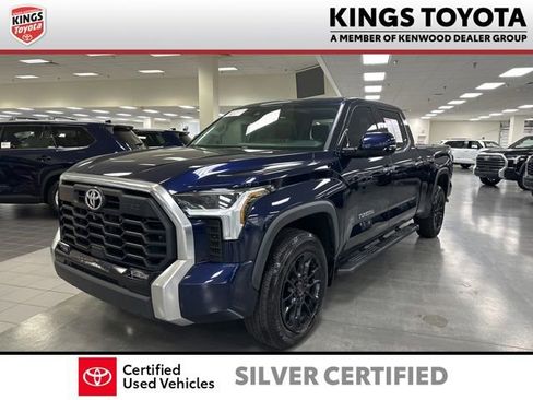 Certified 2022 Toyota Tundra Limited w/ TRD Off-Road Package AWD/4WD image 4