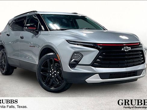 Used 2024 Chevrolet Blazer LT w/ Redline Edition FWD image 1