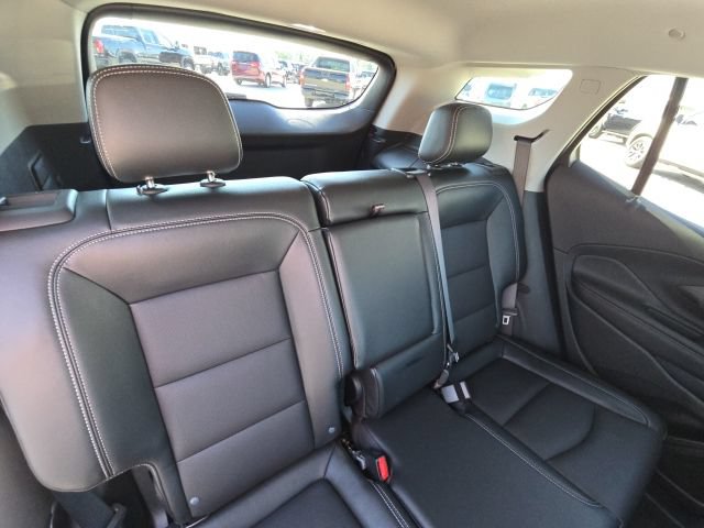 Used 2023 GMC Terrain SLT w/ Tech Package AWD/4WD image 16