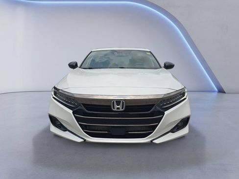 Used 2022 Honda Accord Sport image 9