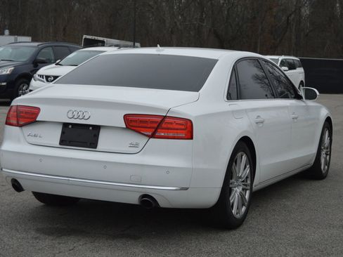 Used 2011 Audi A8 L 4.2 image 6