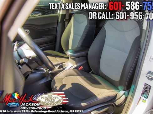 Used 2017 Kia Soul + w/ Designer's Package image 7