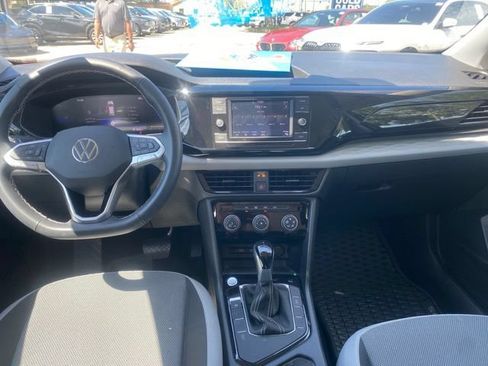 Used 2024 Volkswagen Taos S FWD image 9